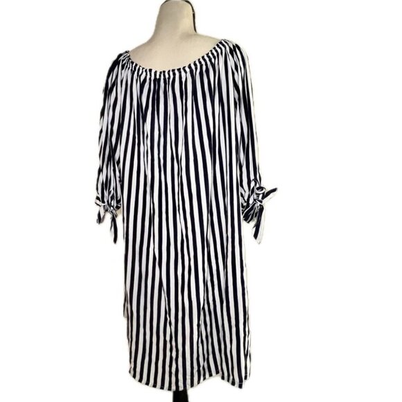 ACE Fashion Navy & White All Over Stripped Pattern Boho Mini Dress Size 2X - Picture 2 of 6